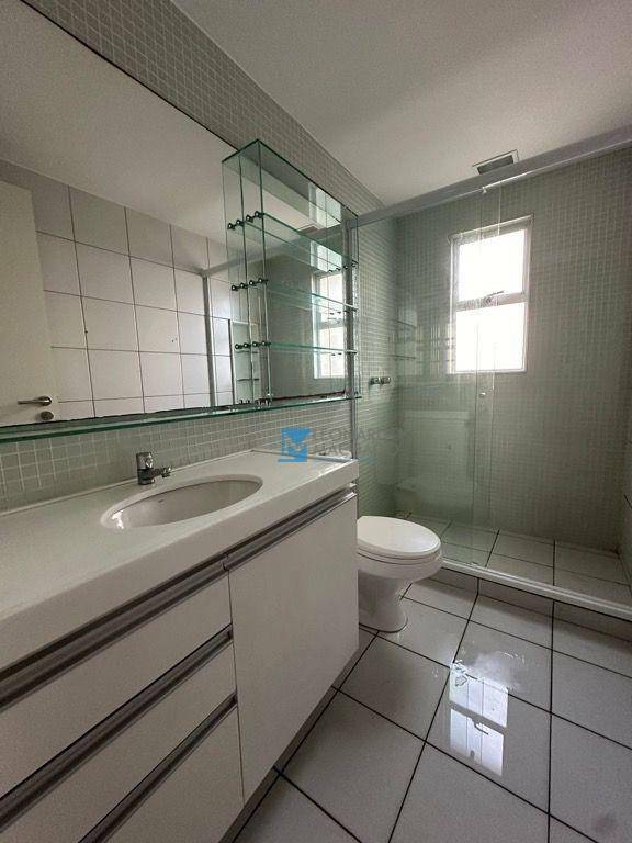 Apartamento à venda com 3 quartos, 210m² - Foto 20