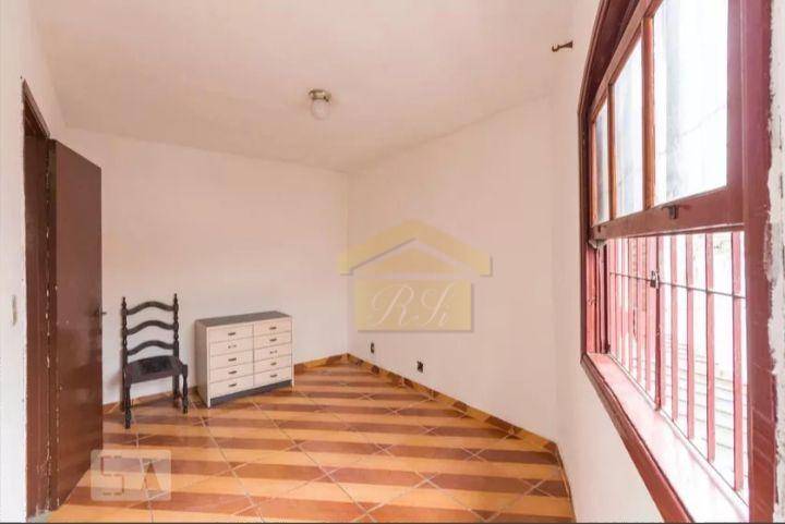 Sobrado à venda com 3 quartos, 91m² - Foto 4