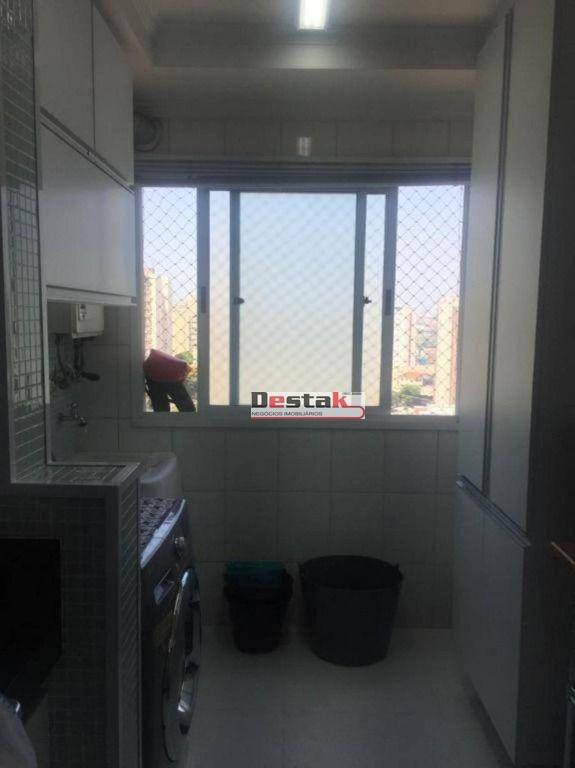 Apartamento à venda com 2 quartos, 64m² - Foto 4