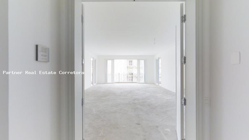 Apartamento à venda com 5 quartos, 556m² - Foto 2