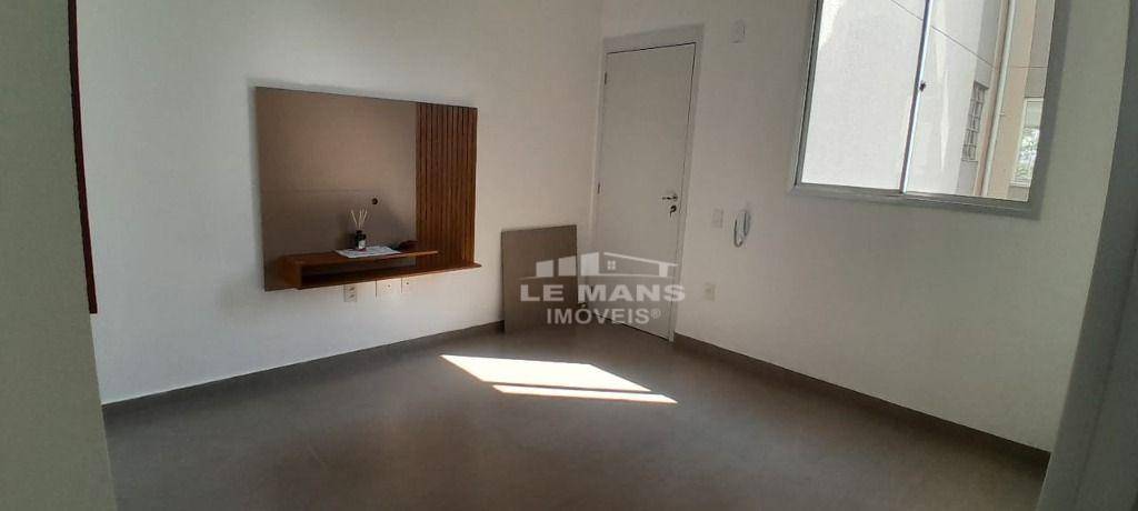 Apartamento à venda com 2 quartos, 48m² - Foto 2