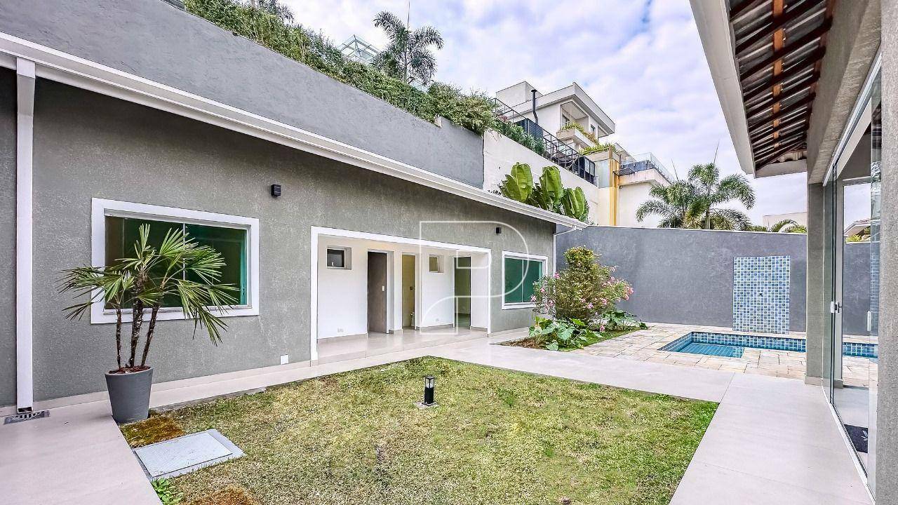 Casa de Condomínio à venda com 4 quartos, 357m² - Foto 35