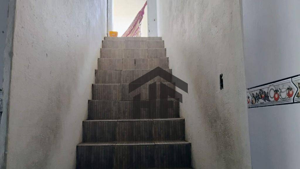 Casa à venda com 2 quartos, 990M2 - Foto 12