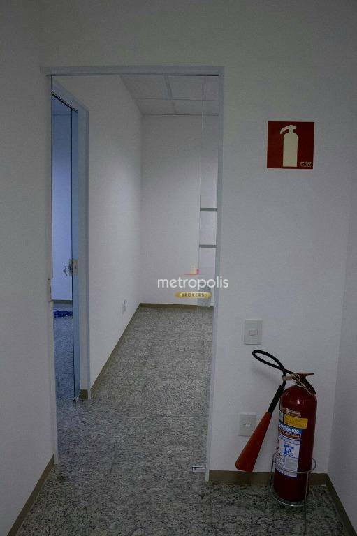 Depósito-Galpão-Armazém para alugar, 1350m² - Foto 7