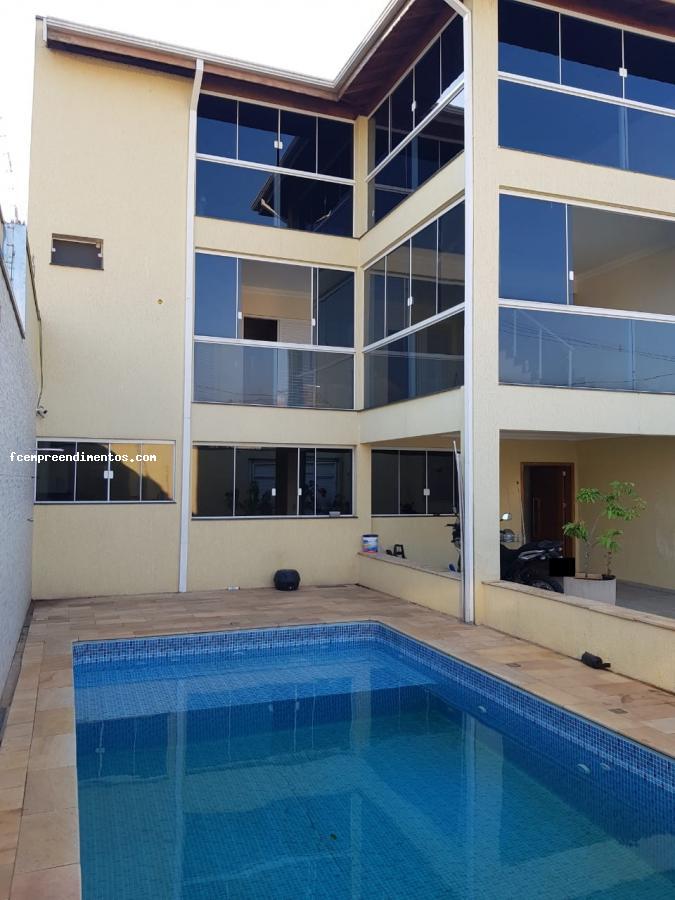 Sobrado à venda com 3 quartos, 250m² - Foto 14