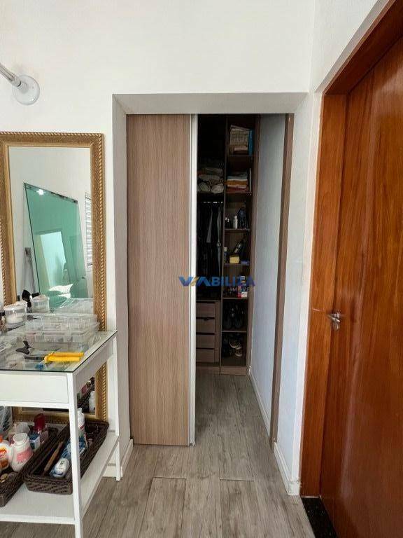 Sobrado à venda com 4 quartos, 238m² - Foto 18