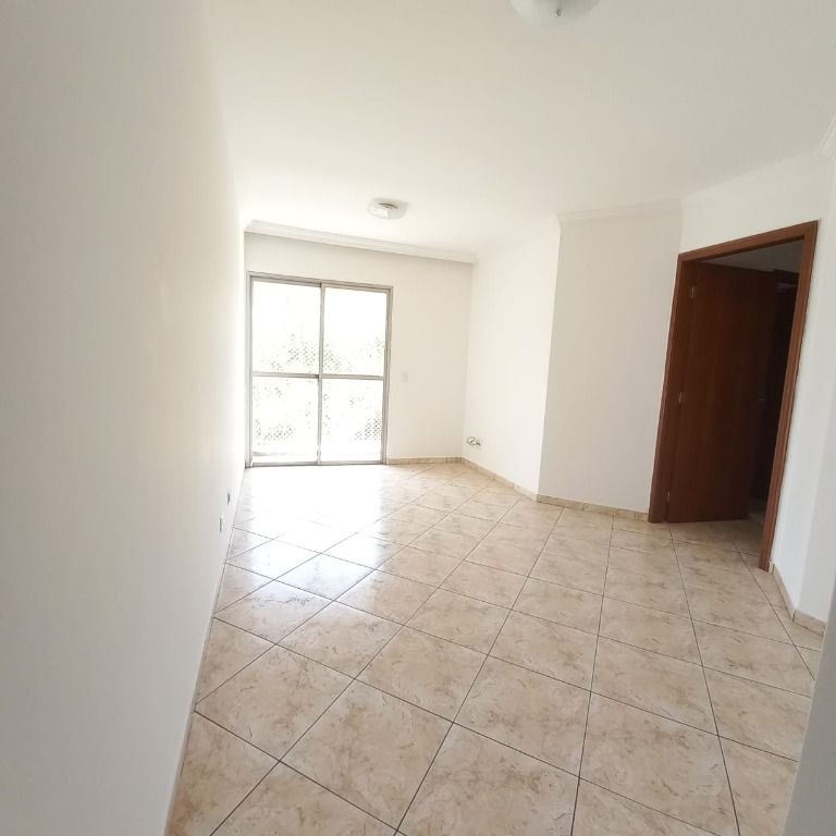 Apartamento, 3 quartos, 72 m² - Foto 1