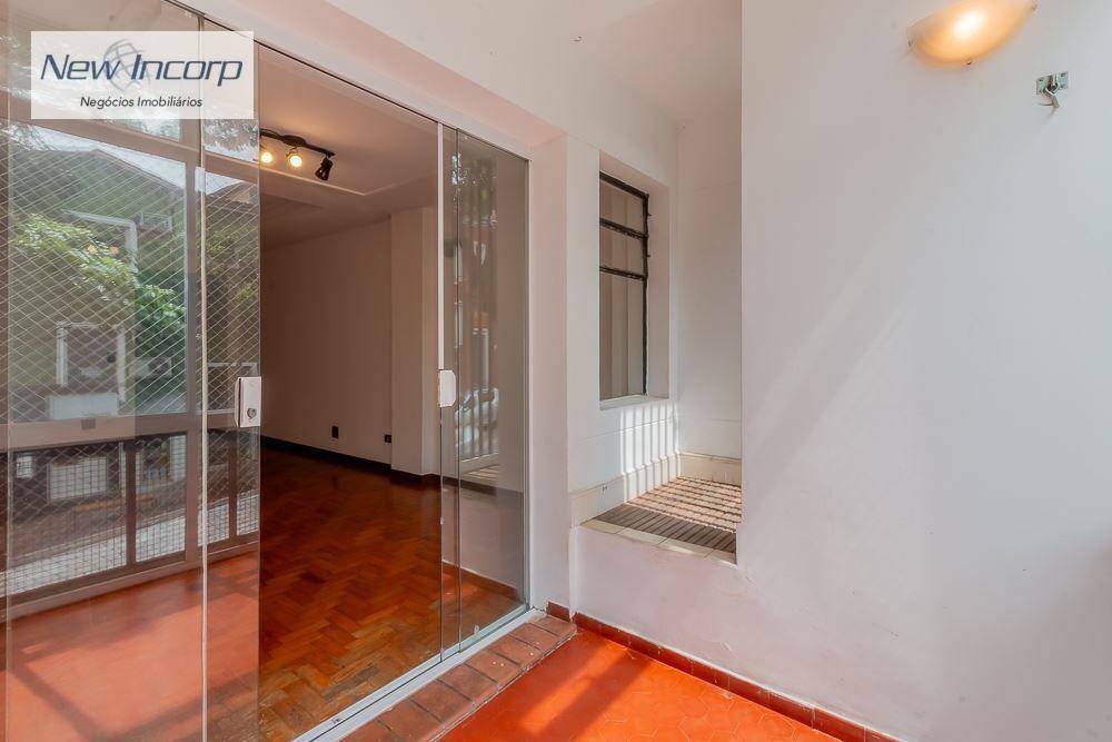 Apartamento à venda com 3 quartos, 125m² - Foto 3