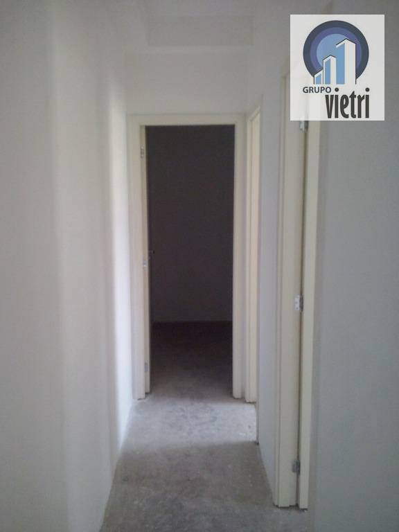 Apartamento à venda com 2 quartos, 50m² - Foto 13