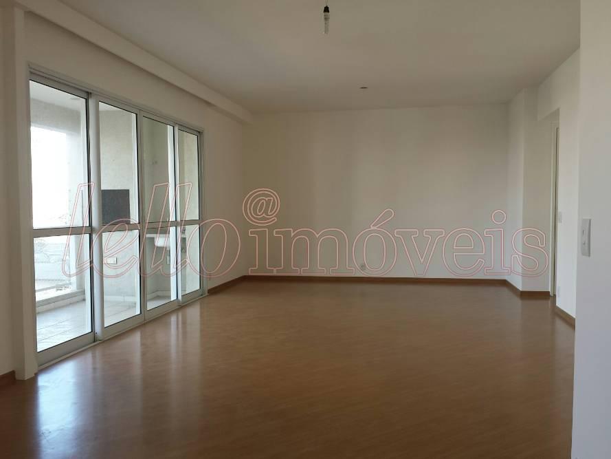 Apartamento para alugar com 3 quartos, 143m² - Foto 2