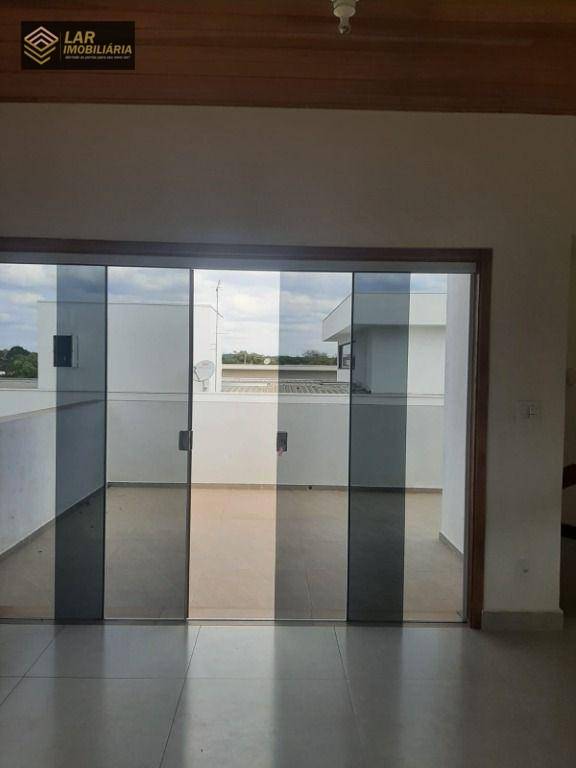 Casa de Condomínio para alugar com 4 quartos, 400m² - Foto 28