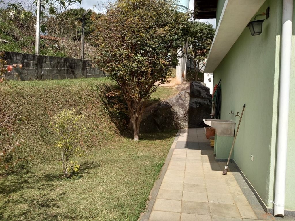 Chácara à venda com 3 quartos, 1m² - Foto 31