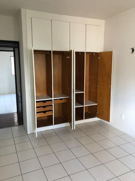 Apartamento à venda com 3 quartos, 121m² - Foto 19