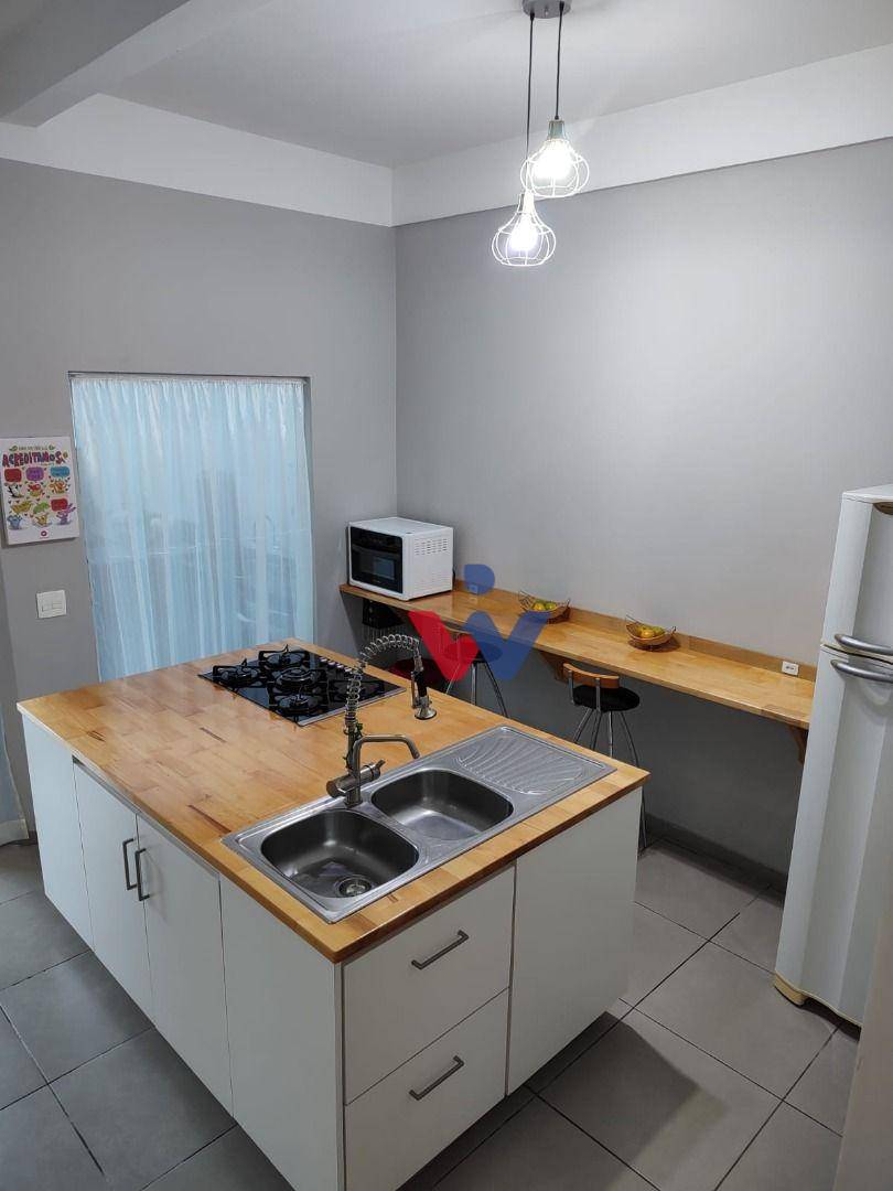 Sobrado à venda com 3 quartos, 240m² - Foto 6