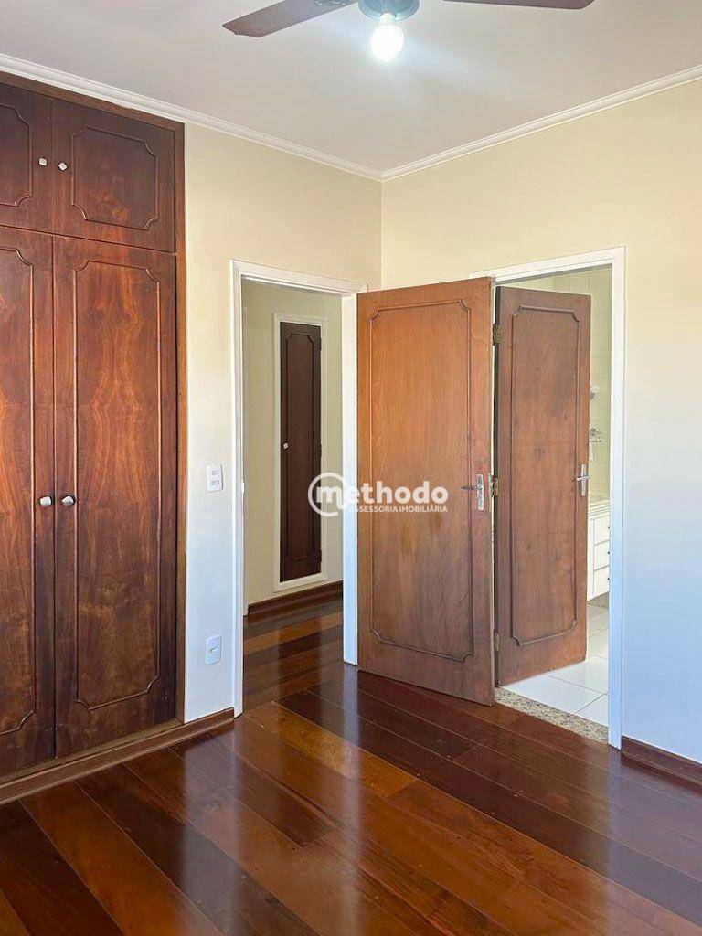 Casa à venda com 4 quartos, 187m² - Foto 14