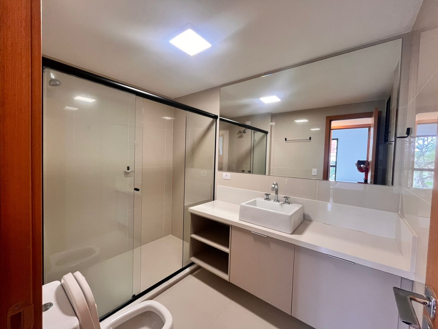 Apartamento para alugar com 3 quartos, 106m² - Foto 13