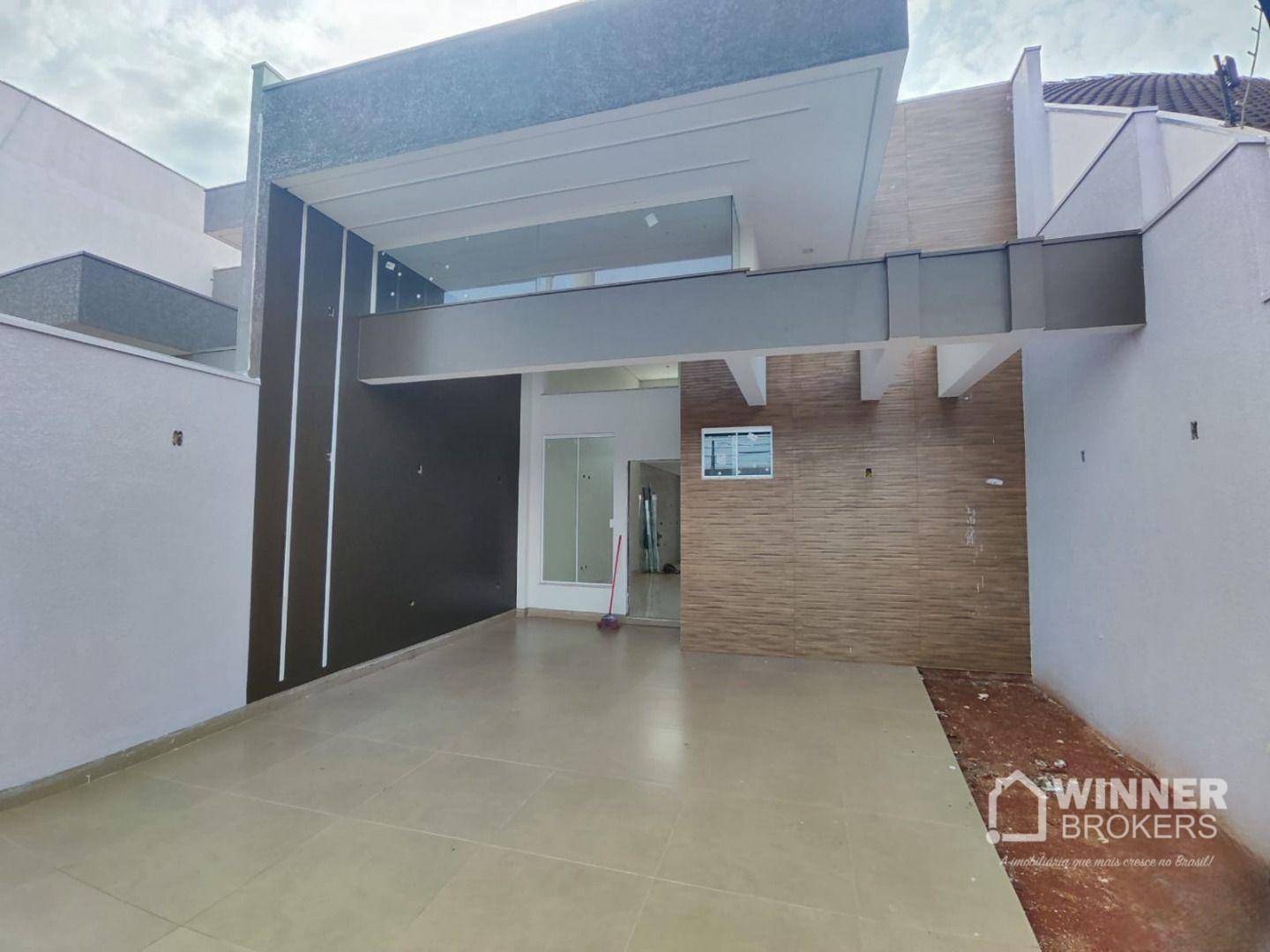 Casa à venda com 3 quartos, 104m² - Foto 1