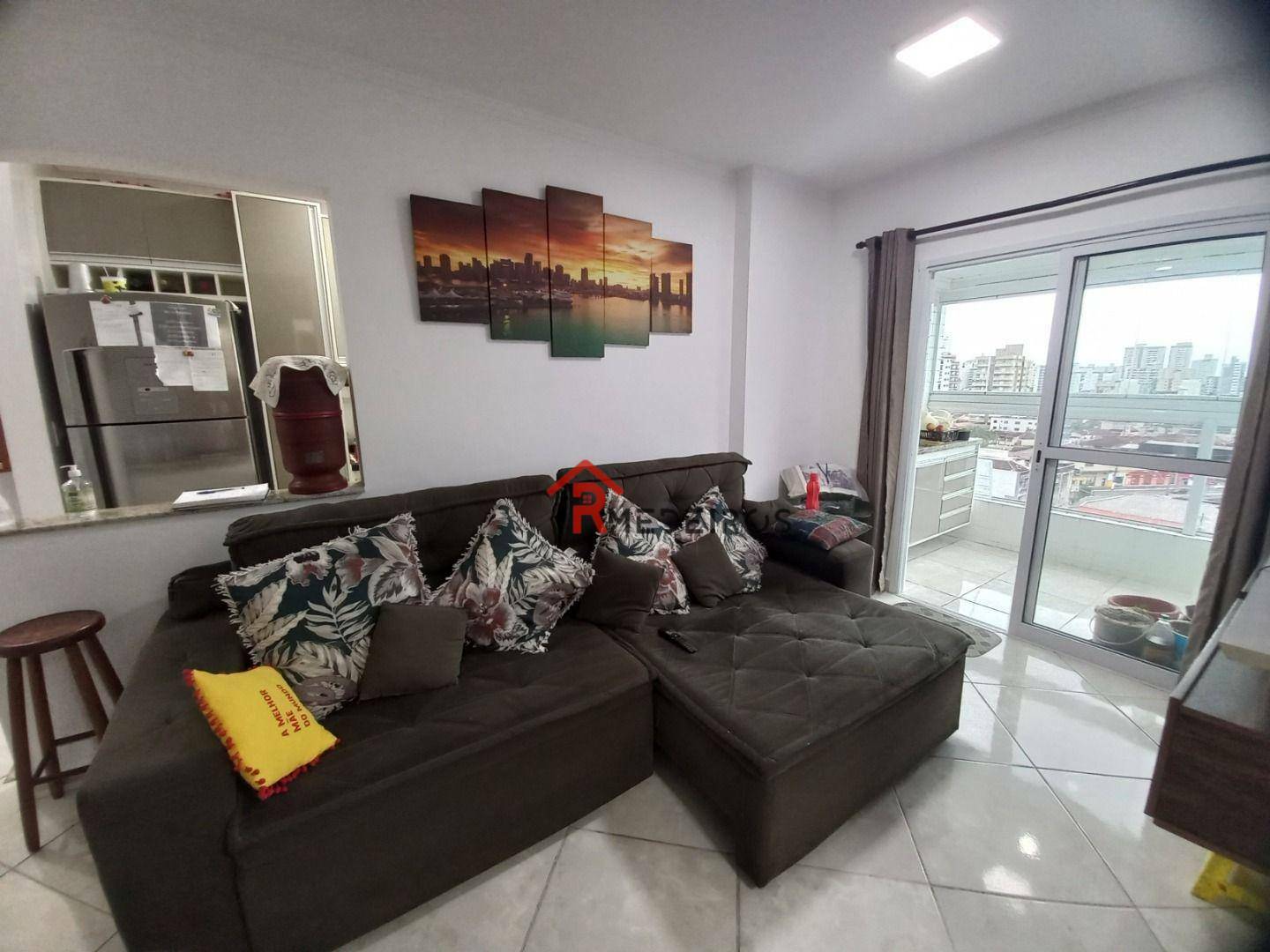 Apartamento à venda com 2 quartos, 61m² - Foto 4