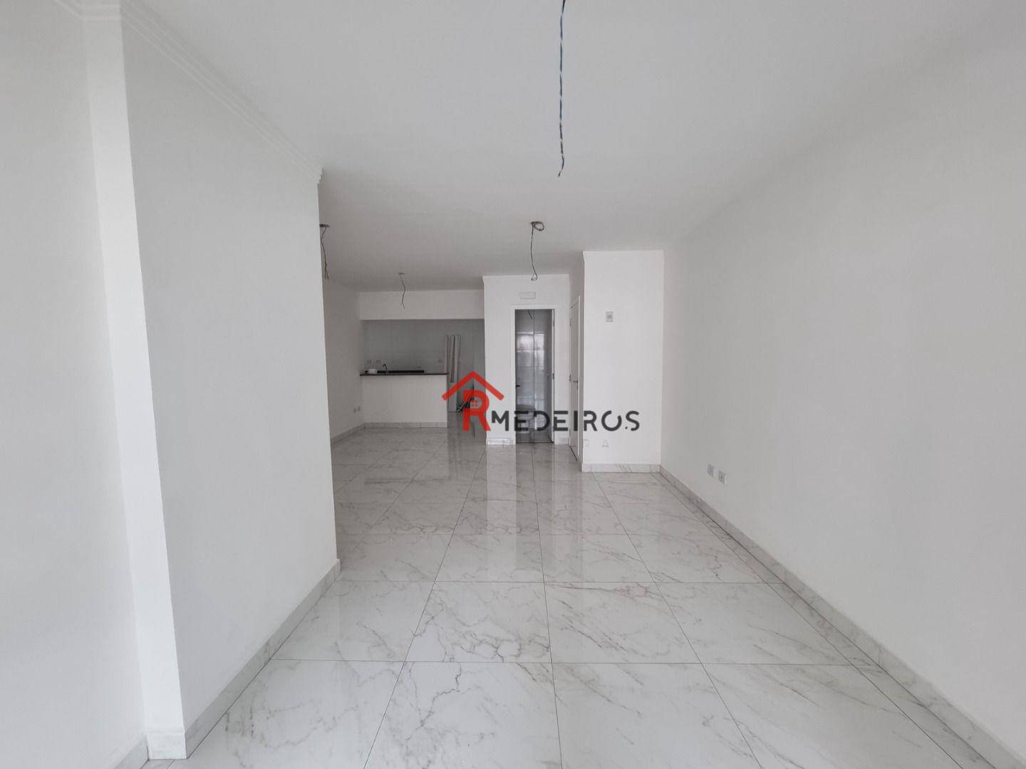 Apartamento à venda com 3 quartos, 140m² - Foto 5