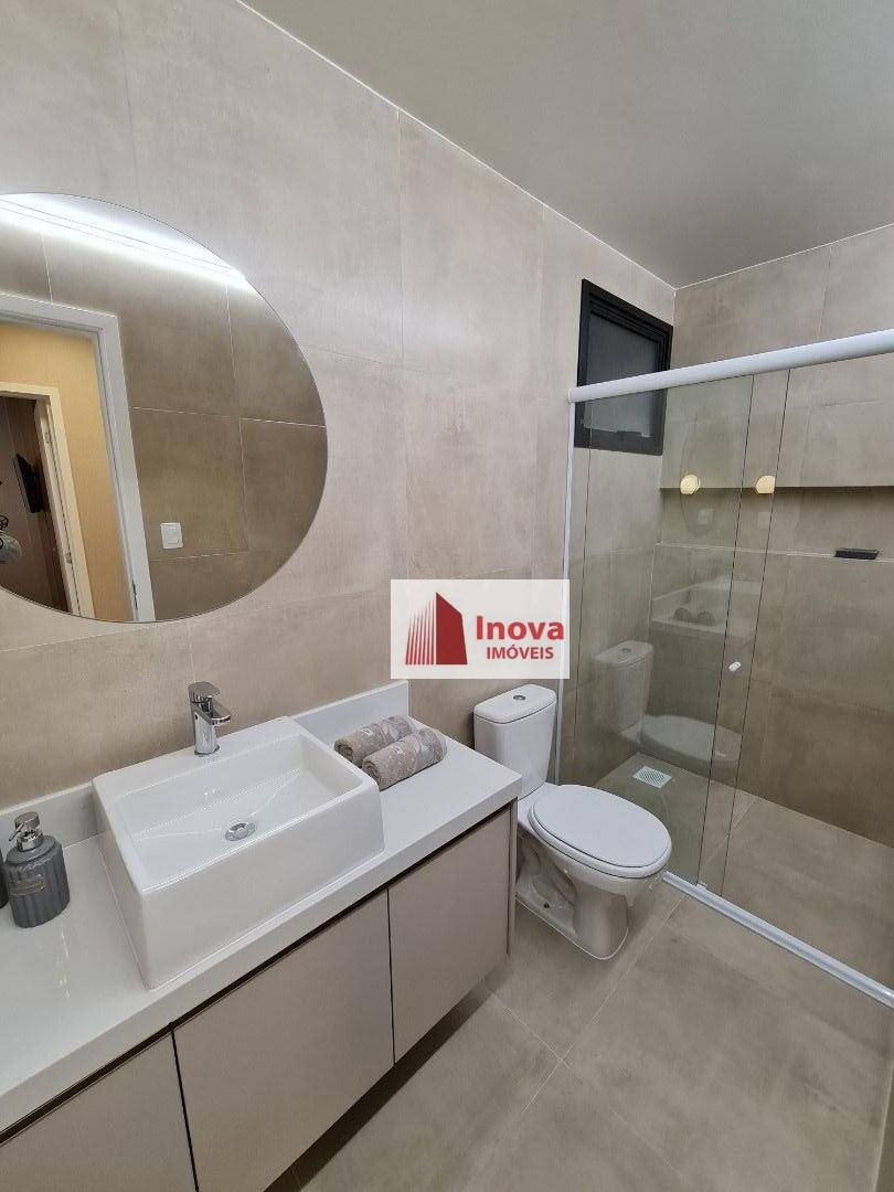 Apartamento à venda com 3 quartos, 190m² - Foto 19