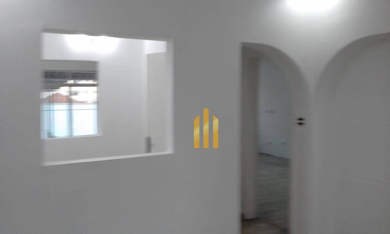 Sobrado à venda e aluguel com 8 quartos, 220m² - Foto 9