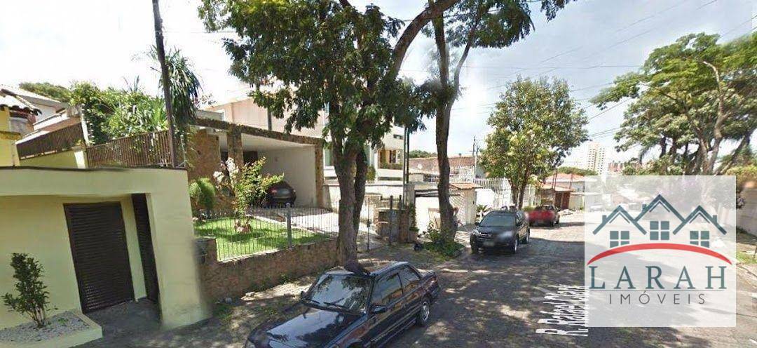 Casa à venda com 3 quartos, 200m² - Foto 2