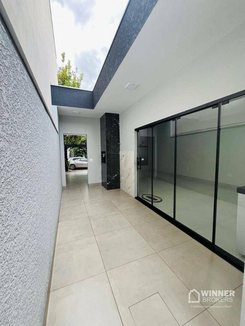 Casa à venda com 3 quartos, 99m² - Foto 7