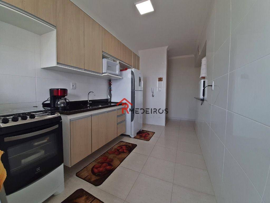 Apartamento à venda com 2 quartos, 70m² - Foto 7