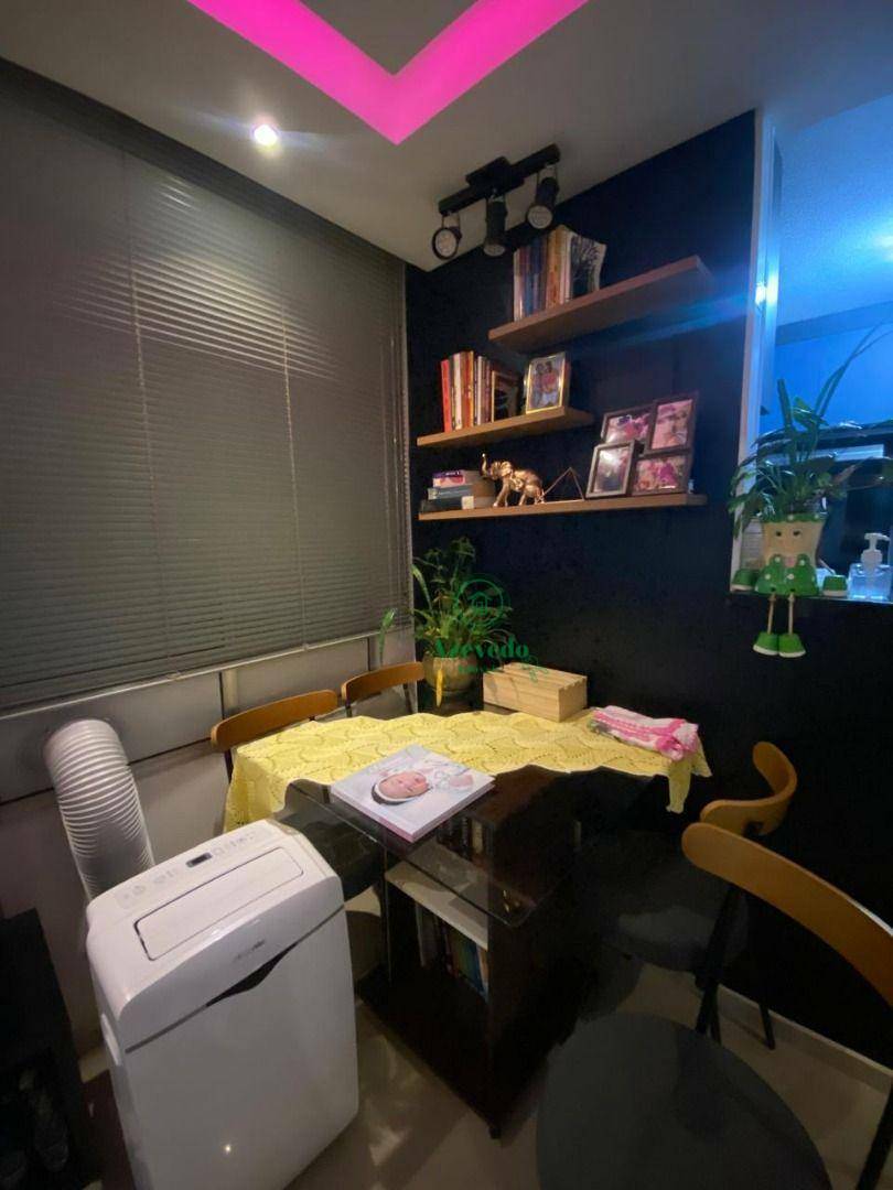 Apartamento à venda com 2 quartos, 43m² - Foto 4