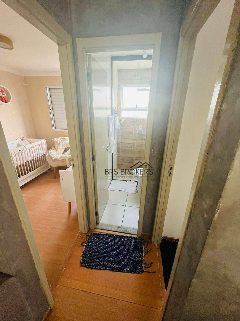 Apartamento à venda com 2 quartos, 38m² - Foto 18