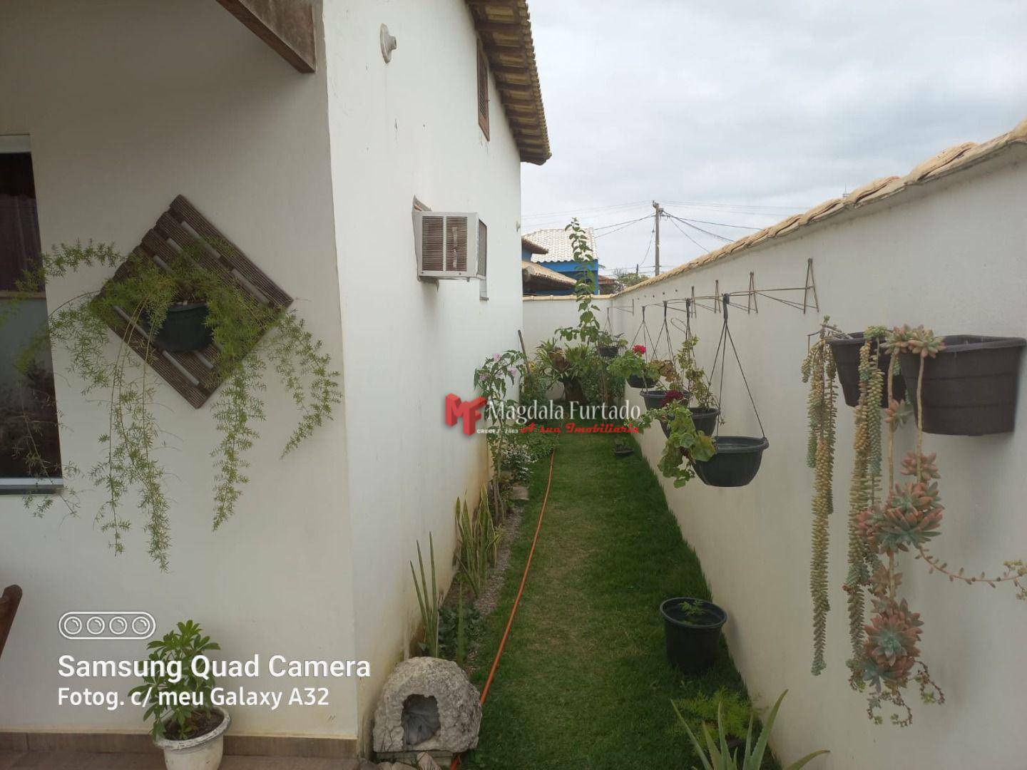 Casa à venda com 2 quartos, 56m² - Foto 8