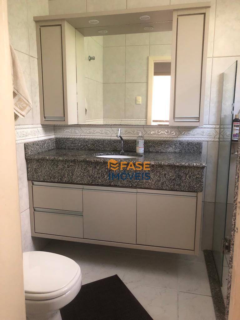 Casa à venda com 3 quartos, 171m² - Foto 12