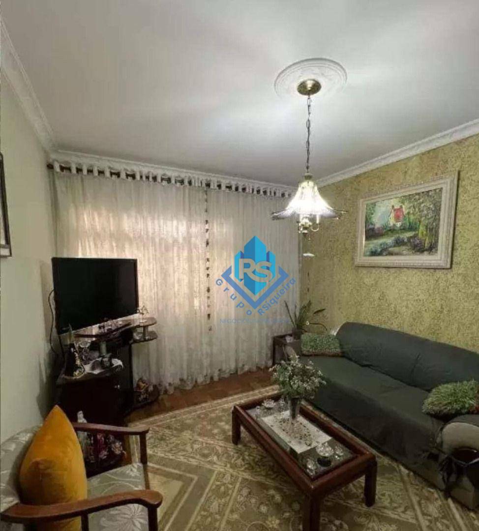 Sobrado à venda com 3 quartos, 142m² - Foto 1