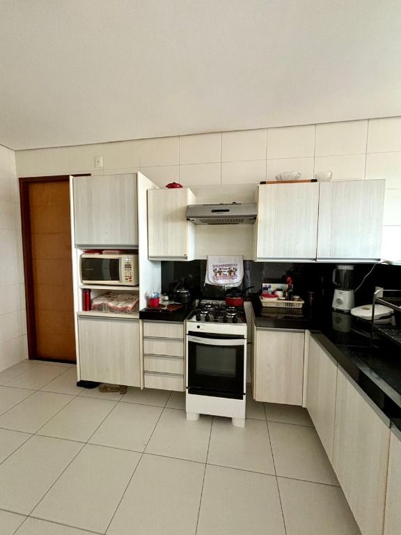 Apartamento à venda e aluguel com 4 quartos, 141m² - Foto 20