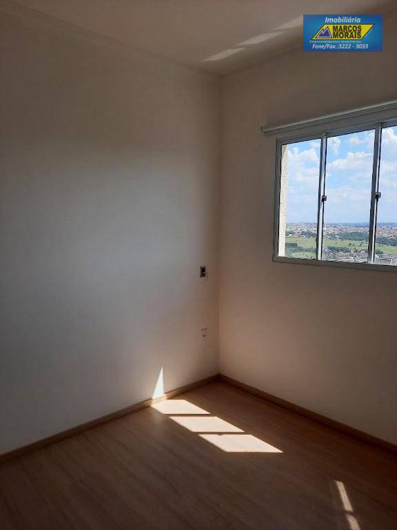 Apartamento para alugar com 2 quartos, 48m² - Foto 11