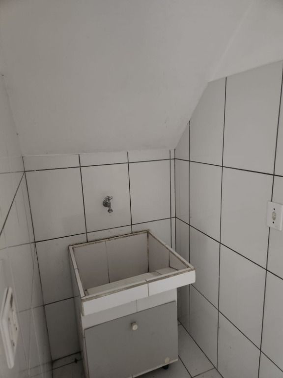 Sobrado à venda com 5 quartos, 100m² - Foto 14