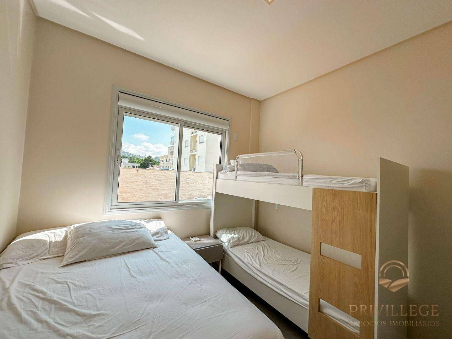 Apartamento à venda com 2 quartos, 140m² - Foto 11