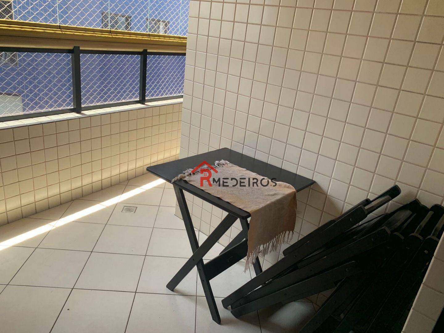 Apartamento à venda com 2 quartos, 75m² - Foto 8