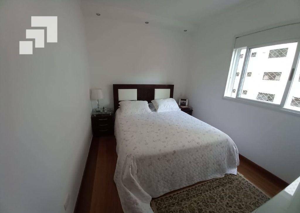 Apartamento à venda com 3 quartos, 115m² - Foto 21