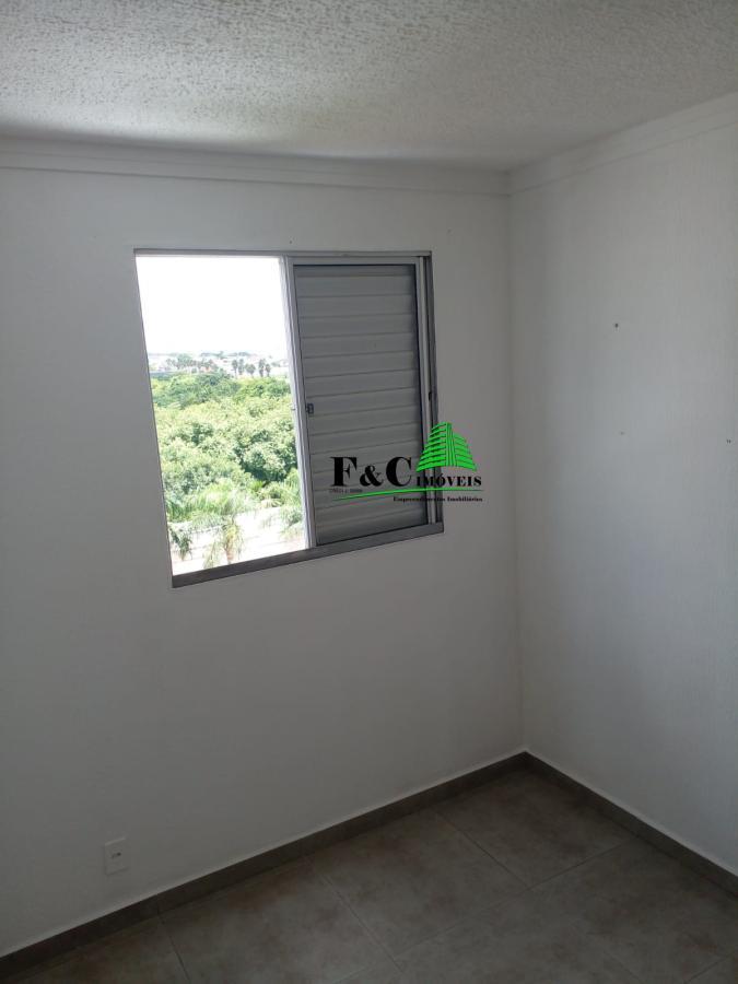 Apartamento à venda com 2 quartos, 42m² - Foto 3