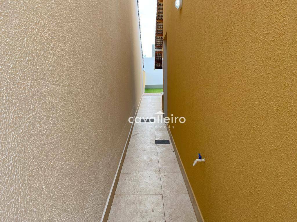 Casa à venda com 2 quartos, 94m² - Foto 12