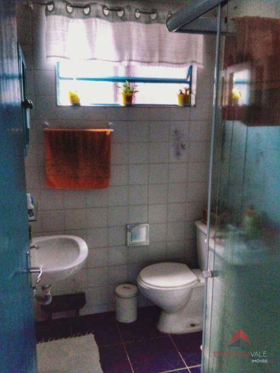 Casa de Condomínio à venda com 3 quartos, 131m² - Foto 8