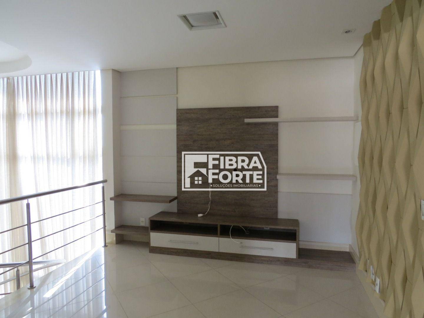 Casa de Condomínio para alugar com 4 quartos, 314m² - Foto 16