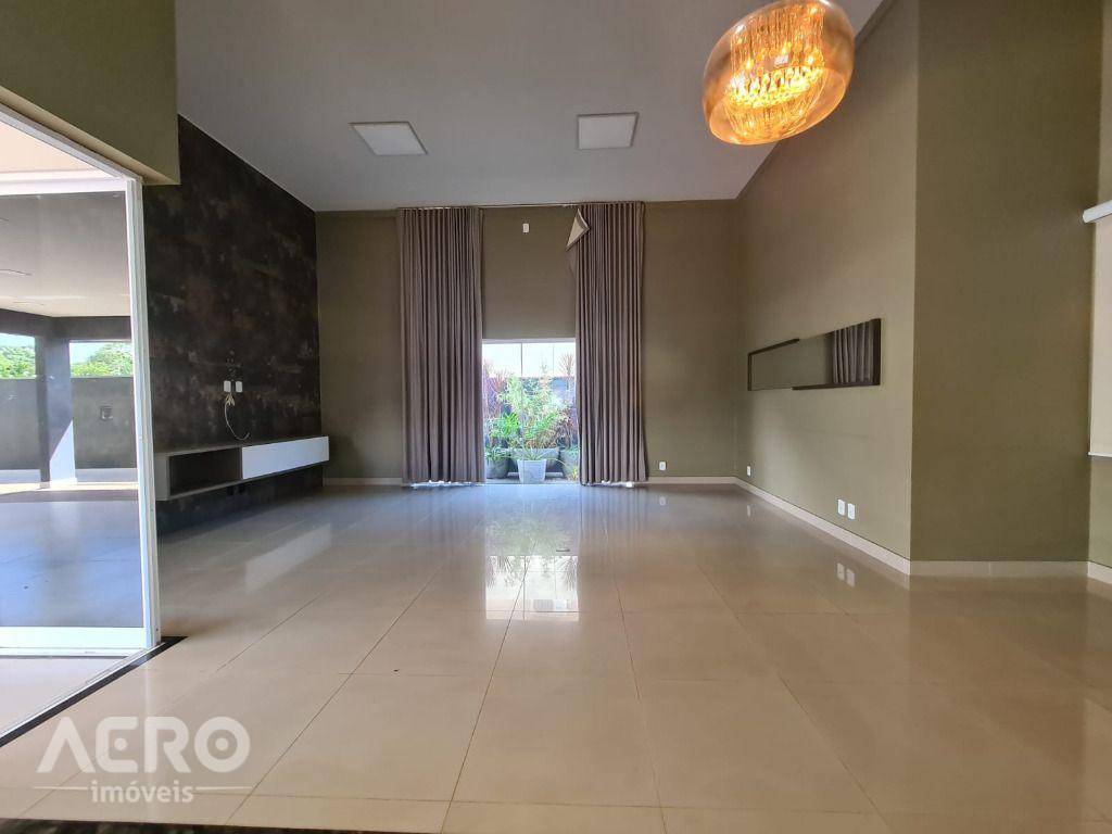 Casa de Condomínio à venda e aluguel com 3 quartos, 210m² - Foto 14
