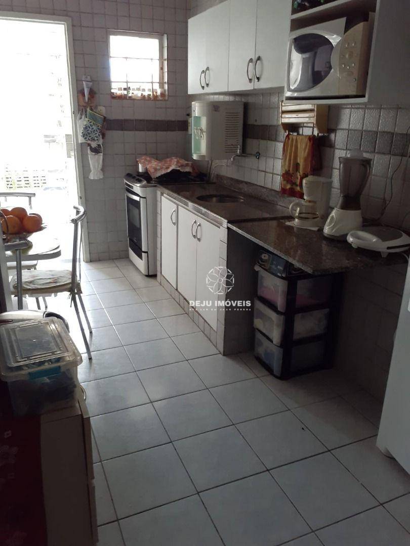 Casa à venda com 3 quartos, 200m² - Foto 9