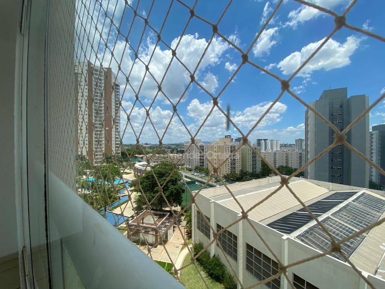 Apartamento para alugar com 3 quartos, 232m² - Foto 15