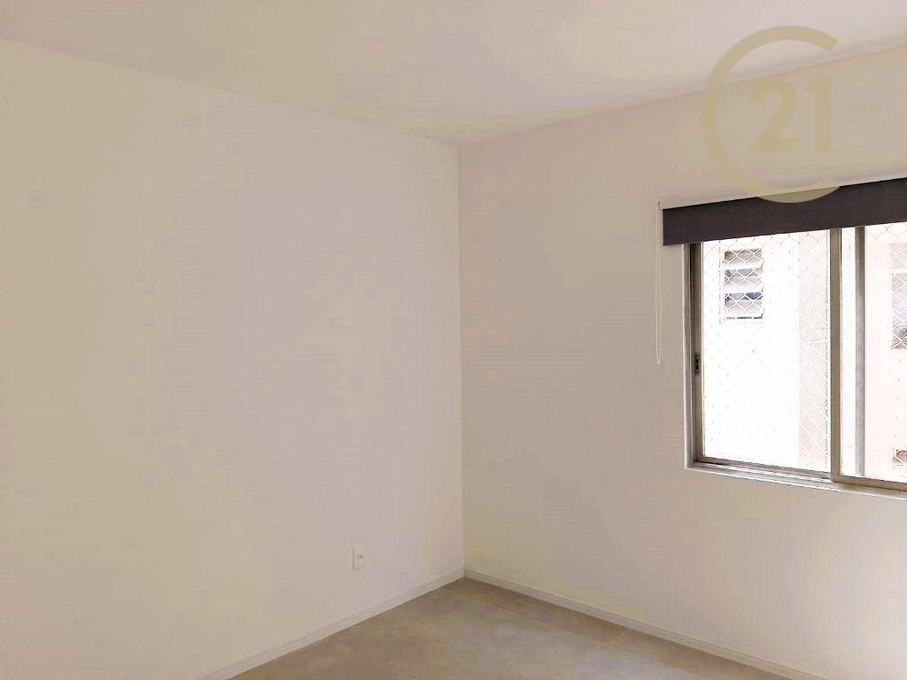 Apartamento à venda com 2 quartos, 69m² - Foto 12