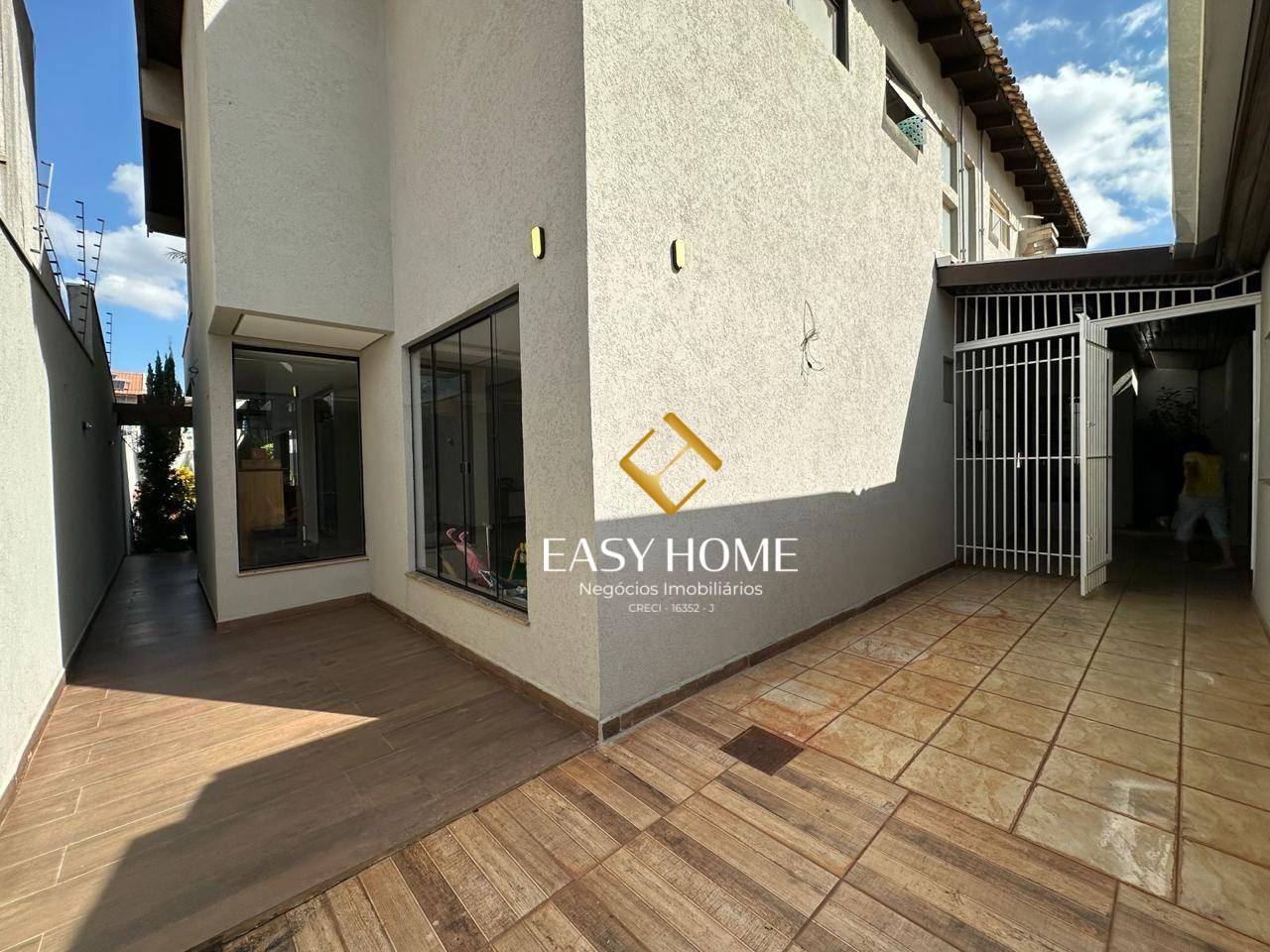 Sobrado, 5 quartos, 365 m² - Foto 5