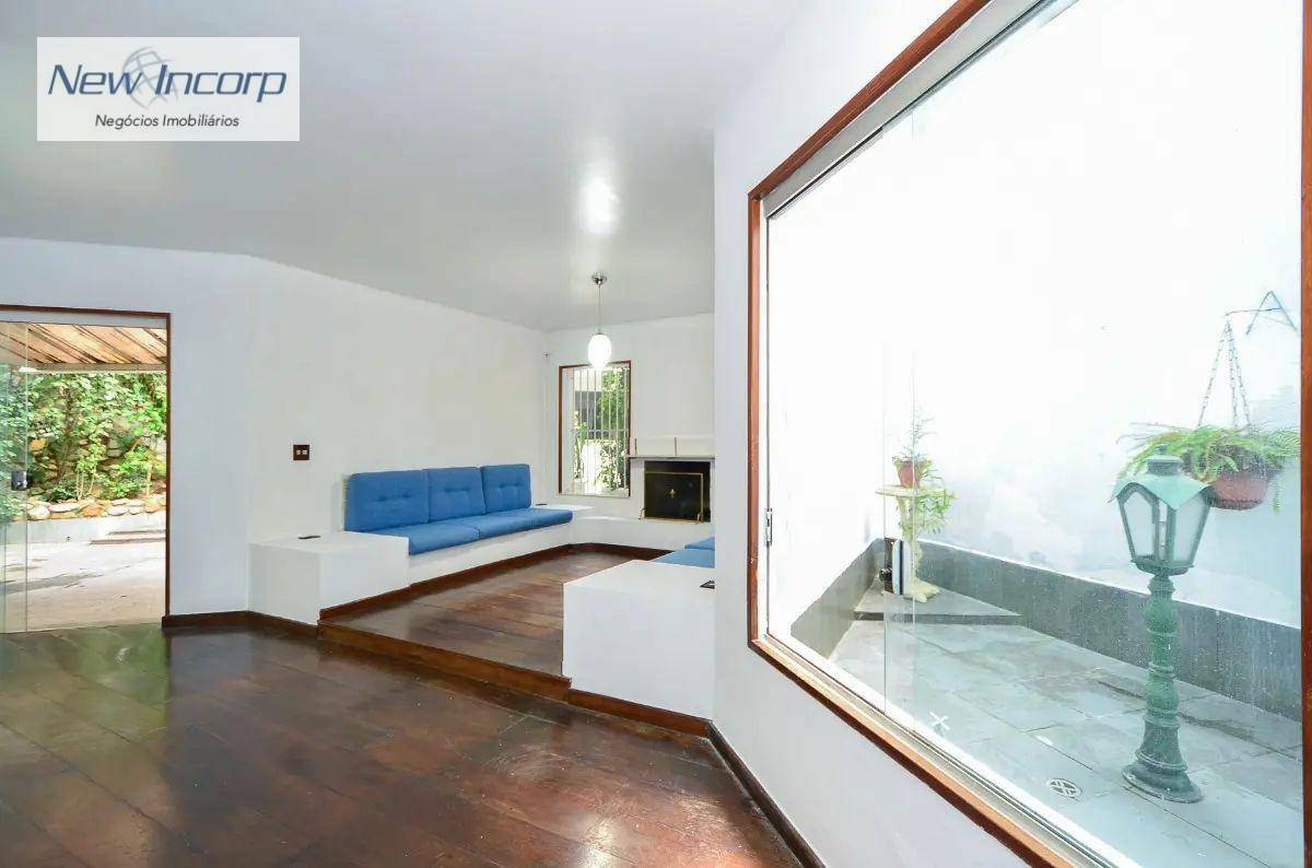 Sobrado à venda com 3 quartos, 264m² - Foto 2