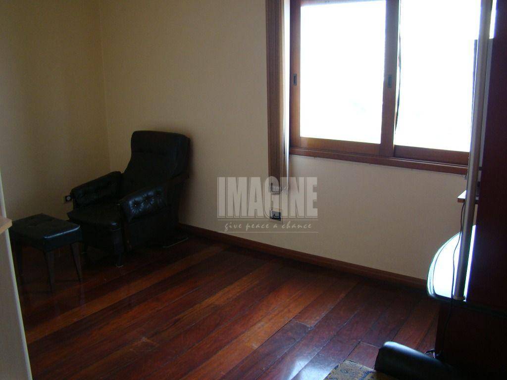 Apartamento à venda com 3 quartos, 235m² - Foto 13